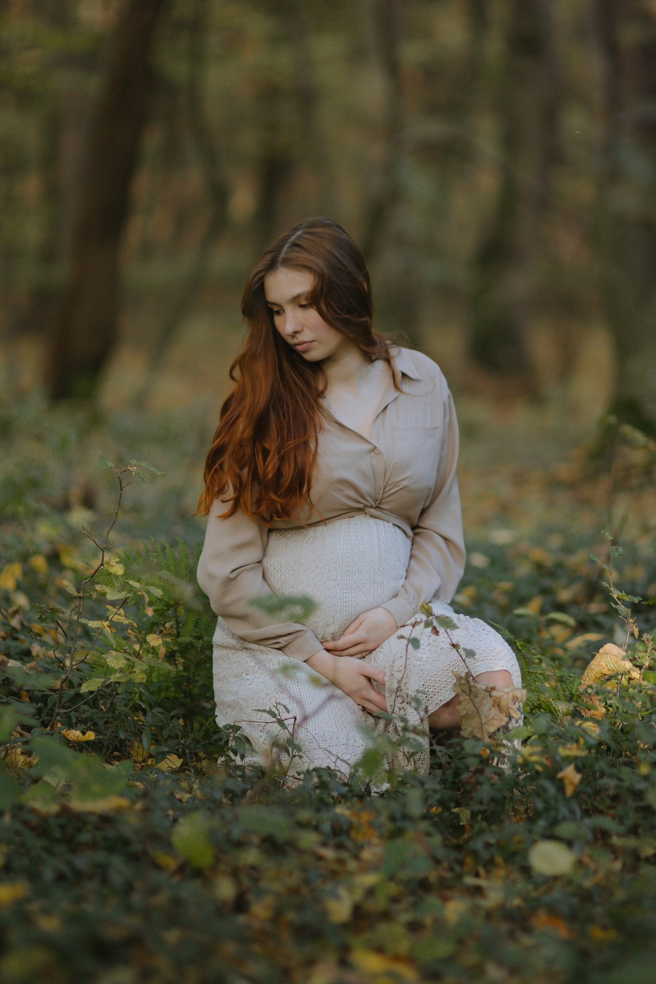 Sesja zdjęciowa ciążowa Moniki w lesie w Żurawicy koło Przemyśla na Podkarpaciu